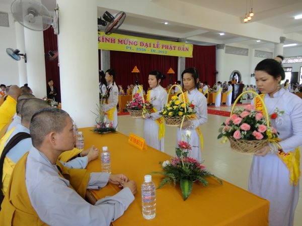 Đồng Tháp: Ban Đại diện Phật giáo huyện Tam Nông tổ chức Đại lễ Phật Đản