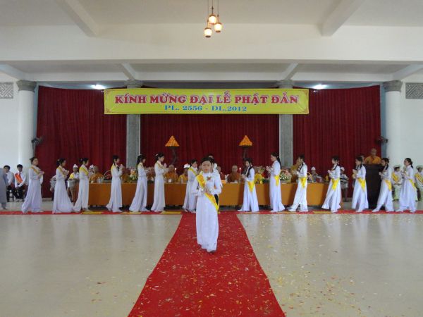 Đồng Tháp: Ban Đại diện Phật giáo huyện Tam Nông tổ chức Đại lễ Phật Đản