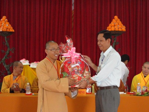 Đồng Tháp: Ban Đại diện Phật giáo huyện Tam Nông tổ chức Đại lễ Phật Đản