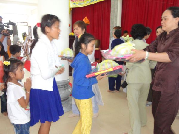 Đồng Tháp: Ban Đại diện Phật giáo huyện Tam Nông tổ chức Đại lễ Phật Đản