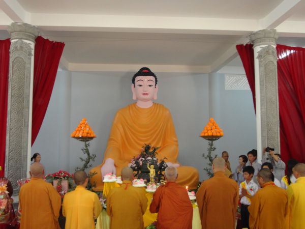 Đồng Tháp: Ban Đại diện Phật giáo huyện Tam Nông tổ chức Đại lễ Phật Đản