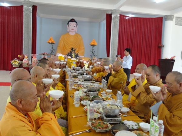 Đồng Tháp: Ban Đại diện Phật giáo huyện Tam Nông tổ chức Đại lễ Phật Đản