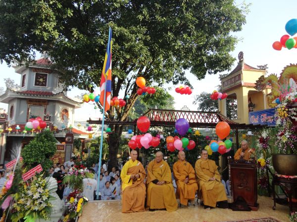 TP. HCM: Ban đại diện Phật giáo huyện Hóc Môn tổ chức đại lễ kính mừng Phật đản