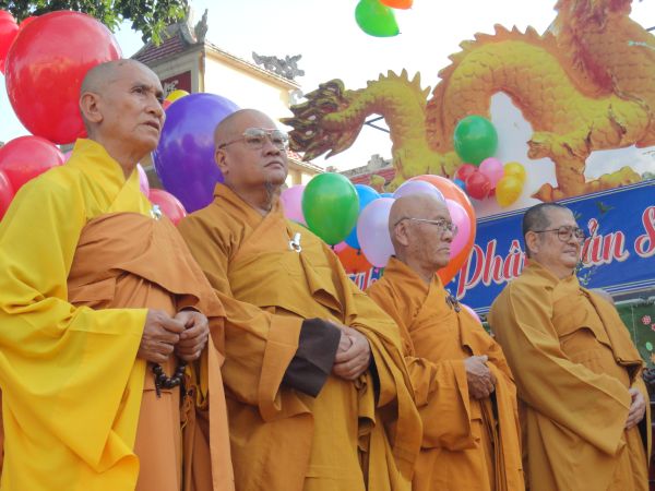 TP. HCM: Ban đại diện Phật giáo huyện Hóc Môn tổ chức đại lễ kính mừng Phật đản