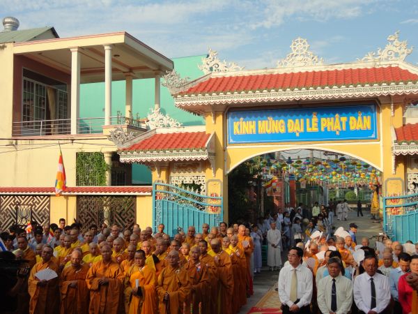 TP. HCM: Ban đại diện Phật giáo huyện Hóc Môn tổ chức đại lễ kính mừng Phật đản