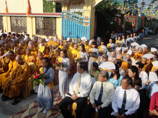 TP. HCM: Ban đại diện Phật giáo huyện Hóc Môn tổ chức đại lễ kính mừng Phật đản