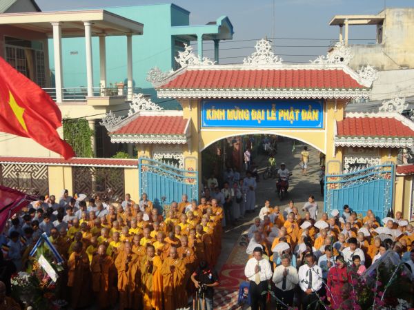 TP. HCM: Ban đại diện Phật giáo huyện Hóc Môn tổ chức đại lễ kính mừng Phật đản