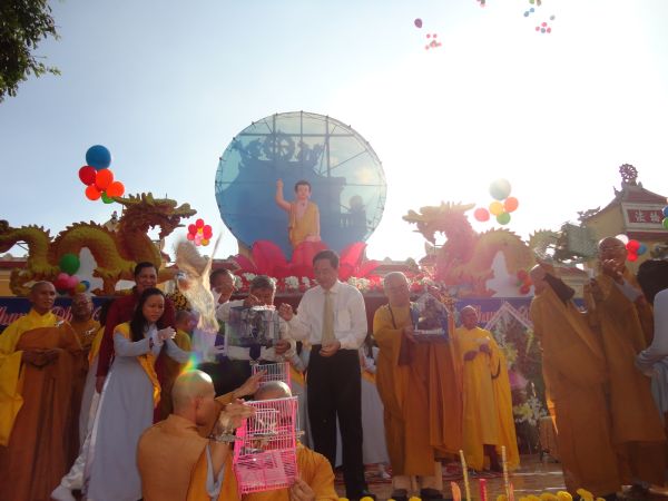 TP. HCM: Ban đại diện Phật giáo huyện Hóc Môn tổ chức đại lễ kính mừng Phật đản