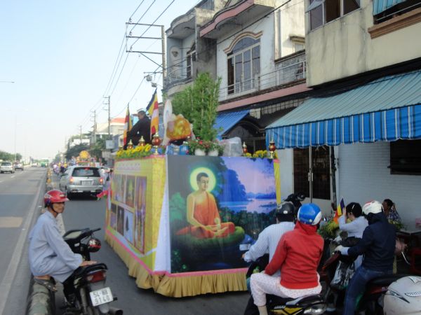 TP. HCM: Ban đại diện Phật giáo huyện Hóc Môn tổ chức đại lễ kính mừng Phật đản