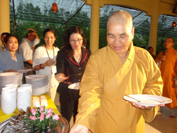 Đồng Tháp: Chùa Quê Hương khánh thành trai đường Cát Tường