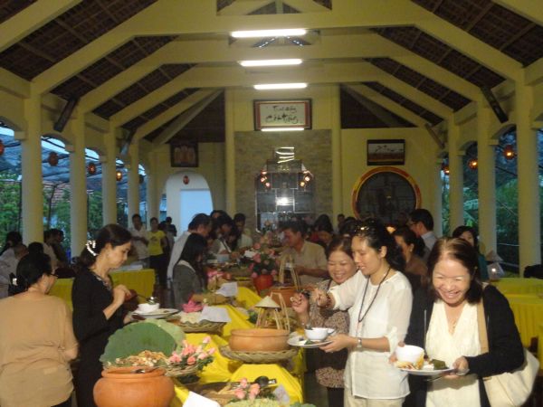 Đồng Tháp: Chùa Quê Hương khánh thành trai đường Cát Tường