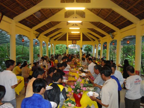 Đồng Tháp: Chùa Quê Hương khánh thành trai đường Cát Tường
