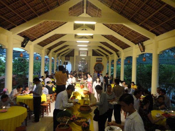 Đồng Tháp: Chùa Quê Hương khánh thành trai đường Cát Tường