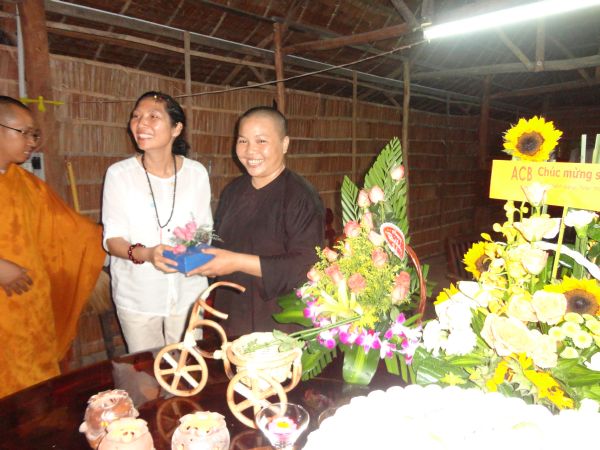 Đồng Tháp: Chùa Quê Hương khánh thành trai đường Cát Tường