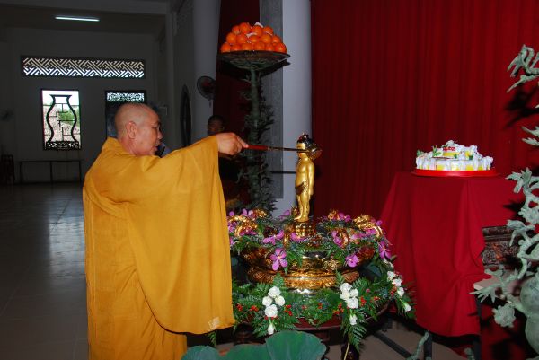 Đồng Tháp: Chùa Quê Hương hân hoan chuẩn bị đón mừng ngày Phật đản sanh