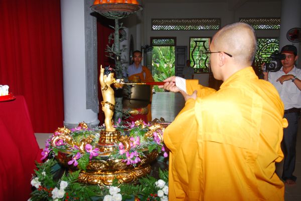 Đồng Tháp: Chùa Quê Hương hân hoan chuẩn bị đón mừng ngày Phật đản sanh