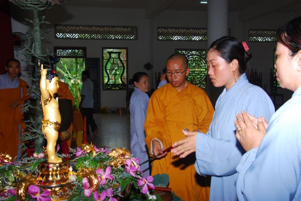 Đồng Tháp: Chùa Quê Hương hân hoan chuẩn bị đón mừng ngày Phật đản sanh