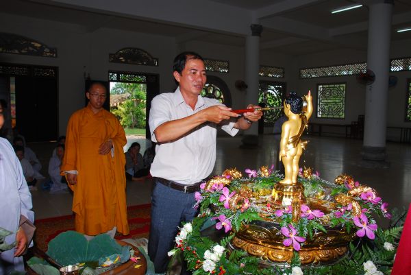 Đồng Tháp: Chùa Quê Hương hân hoan chuẩn bị đón mừng ngày Phật đản sanh