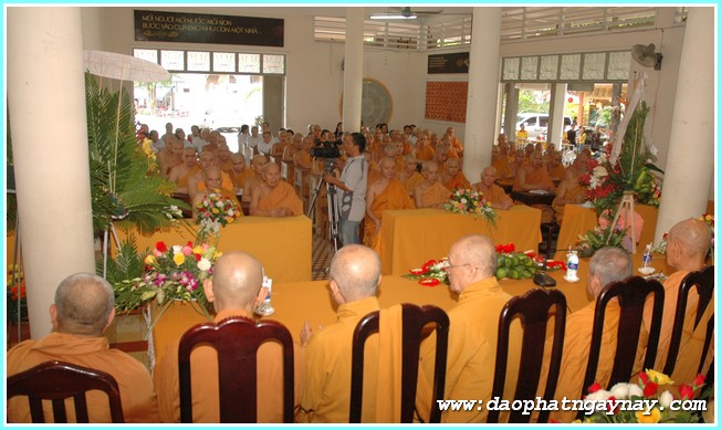 TP.Hồ Chí Minh:   Lễ Tạ Pháp Tại Tịnh Xá Trung Tâm - PL: 2558