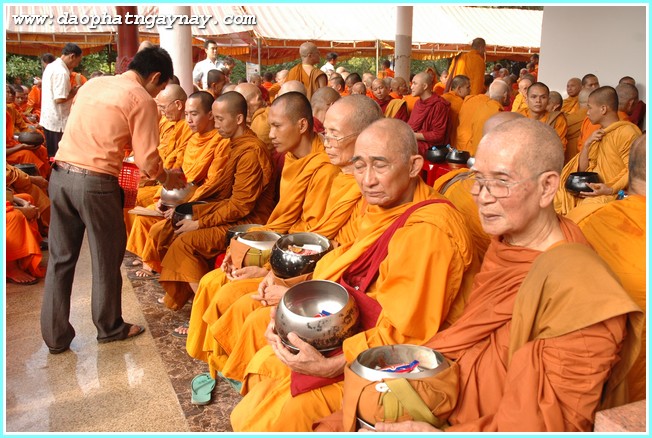 Đồng Nai - TP.Hồ Chí Minh:   Lễ Tưởng Niệm Lần Thứ 30 Cố Trưởng Lão Hòa Thượng Thích Giới Nghiêm