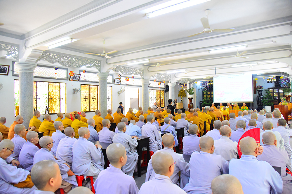 Ban giáo dục Phật giáo TP.HCM tham gia đoàn thăm, sách tấn các hạ trường trên địa bàn