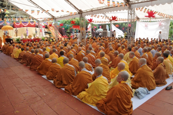 Đại lễ an vị thánh tượng Bồ Tát Quán Thế Âm lớn nhất Việt Nam tại Suối Tiên