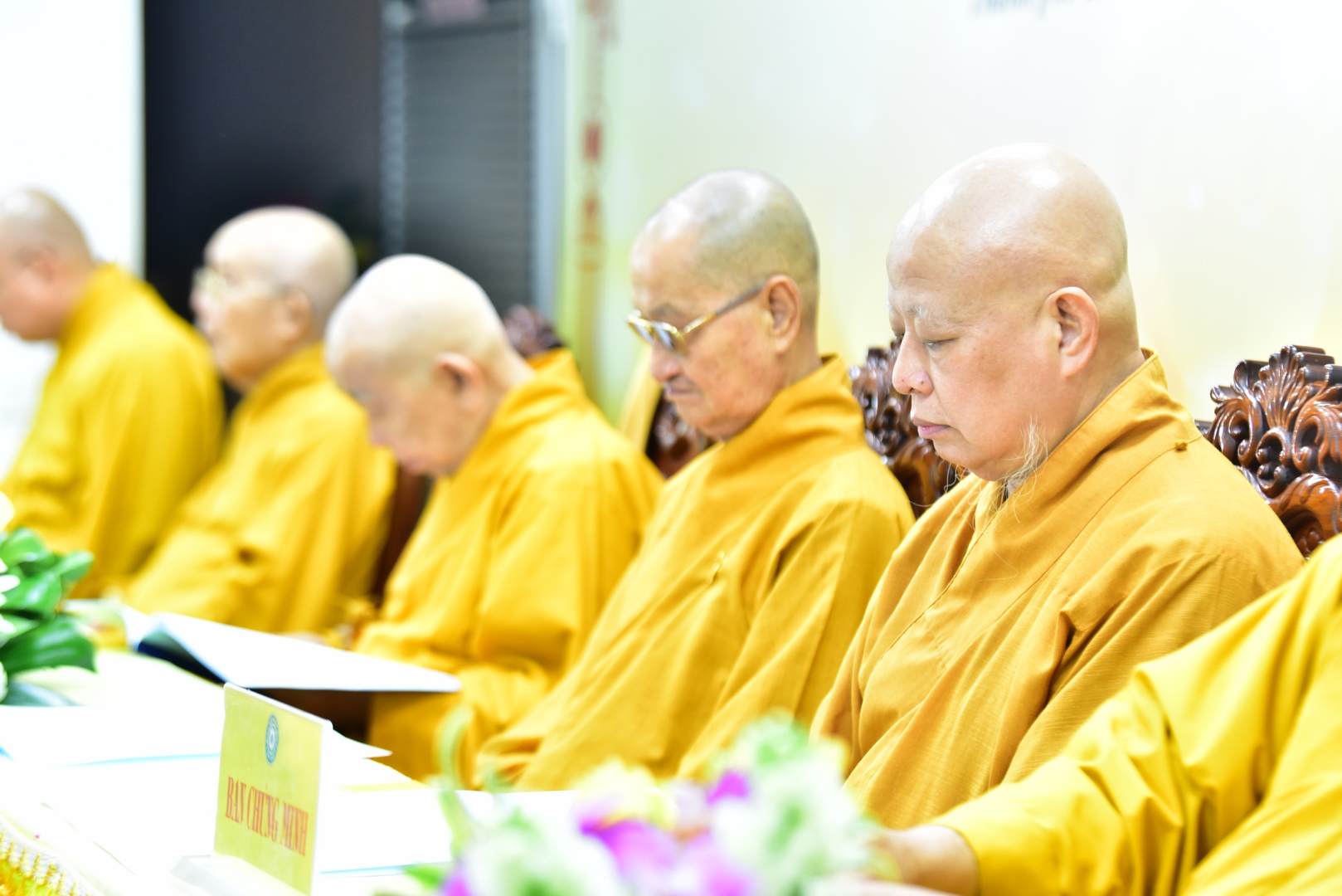 Ban Giáo dục Phật giáo TP.HCM cúng dường đến Trường Trung cấp Phật học TP.HCM