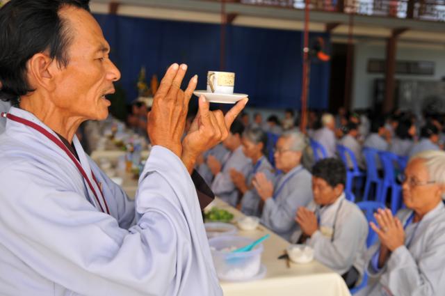 Chùm ảnh khóa tu Niệm Phật tại chùa Hương Sơn - Đà Nẵng