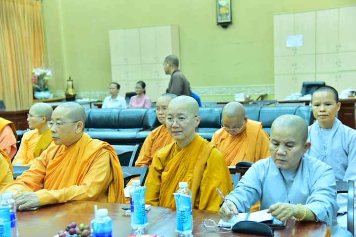 Viện Nghiên cứu Phật học Việt Nam họp phiên toàn thể