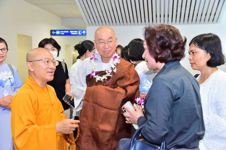 Thiền sư Pomnyun Sunim đến Việt Nam