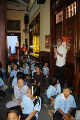 Khóa tu Thiện Tài Đồng Tử và pháp thoại gây xúc động lòng người