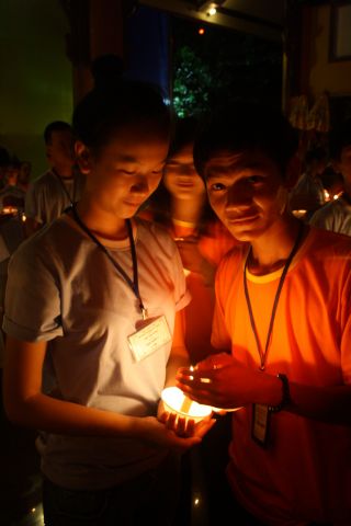 Đăk Lăk: Đốt nến tri ân – thay lời muốn nói