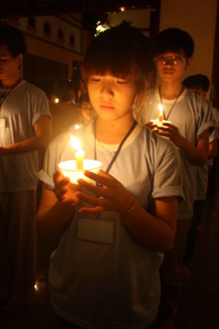 Đăk Lăk: Đốt nến tri ân – thay lời muốn nói