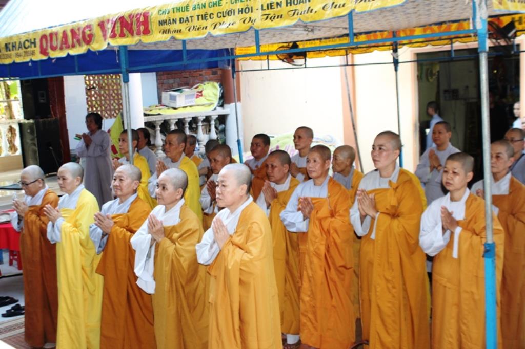 Đồng Tháp: BTS. Phật Giáo Viếng HT. Thích Viên Minh