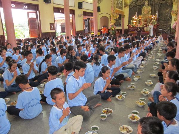 Đắk Lắk: Hào hứng, sôi nổi, bất ngờ, thú vị - khóa tu Thiện Tài Đồng Tử ngày thứ 2