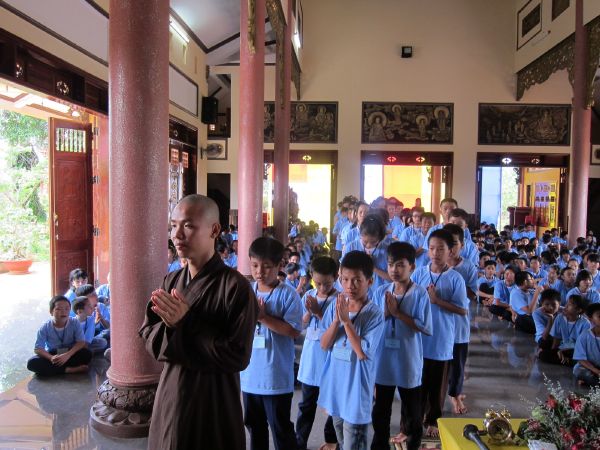 Đắk Lắk: Hào hứng, sôi nổi, bất ngờ, thú vị - khóa tu Thiện Tài Đồng Tử ngày thứ 2