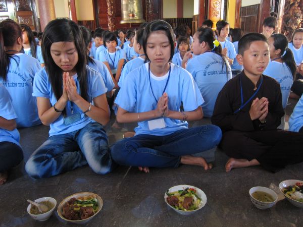 Đắk Lắk: Hào hứng, sôi nổi, bất ngờ, thú vị - khóa tu Thiện Tài Đồng Tử ngày thứ 2