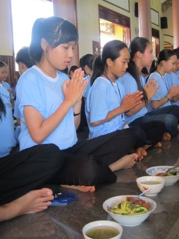 Đắk Lắk: Hào hứng, sôi nổi, bất ngờ, thú vị - khóa tu Thiện Tài Đồng Tử ngày thứ 2