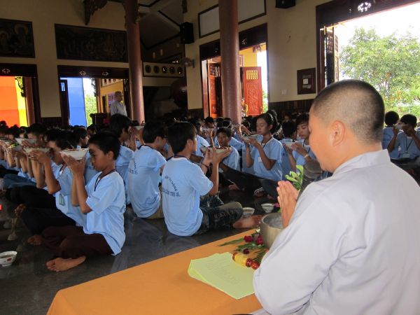 Đắk Lắk: Hào hứng, sôi nổi, bất ngờ, thú vị - khóa tu Thiện Tài Đồng Tử ngày thứ 2