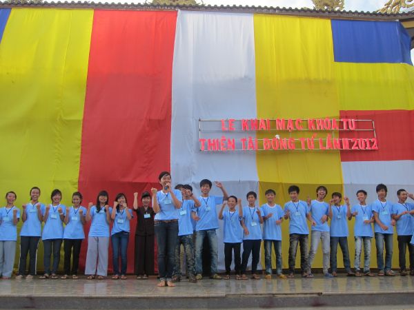 Đắk Lắk: Hào hứng, sôi nổi, bất ngờ, thú vị - khóa tu Thiện Tài Đồng Tử ngày thứ 2