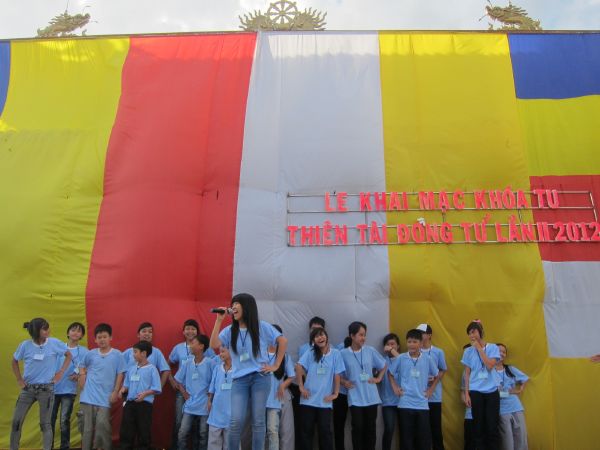 Đắk Lắk: Hào hứng, sôi nổi, bất ngờ, thú vị - khóa tu Thiện Tài Đồng Tử ngày thứ 2