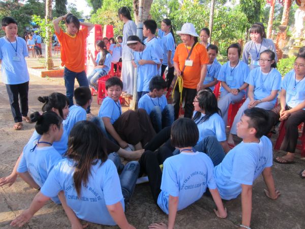 Đắk Lắk: Hào hứng, sôi nổi, bất ngờ, thú vị - khóa tu Thiện Tài Đồng Tử ngày thứ 2