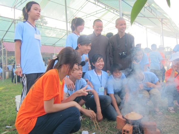 Đắk Lắk: Hào hứng, sôi nổi, bất ngờ, thú vị - khóa tu Thiện Tài Đồng Tử ngày thứ 2