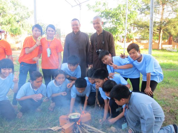 Đắk Lắk: Hào hứng, sôi nổi, bất ngờ, thú vị - khóa tu Thiện Tài Đồng Tử ngày thứ 2