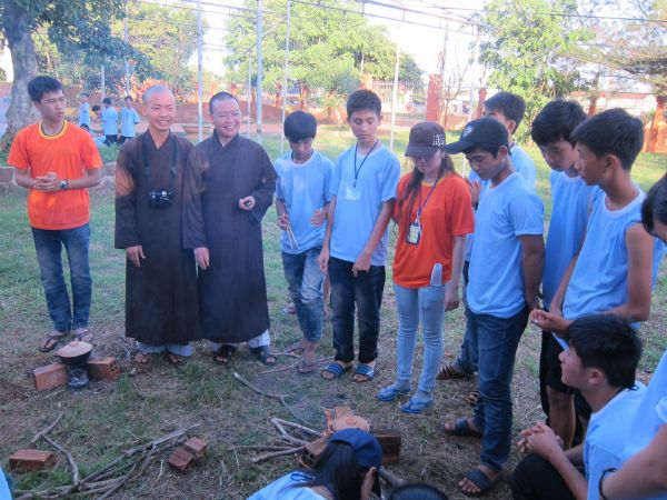 Đắk Lắk: Hào hứng, sôi nổi, bất ngờ, thú vị - khóa tu Thiện Tài Đồng Tử ngày thứ 2