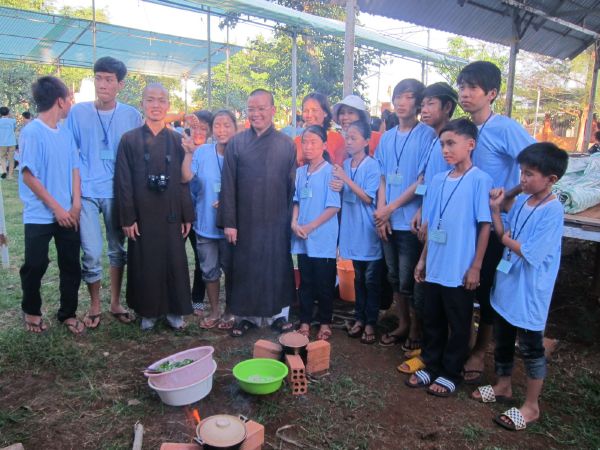 Đắk Lắk: Hào hứng, sôi nổi, bất ngờ, thú vị - khóa tu Thiện Tài Đồng Tử ngày thứ 2