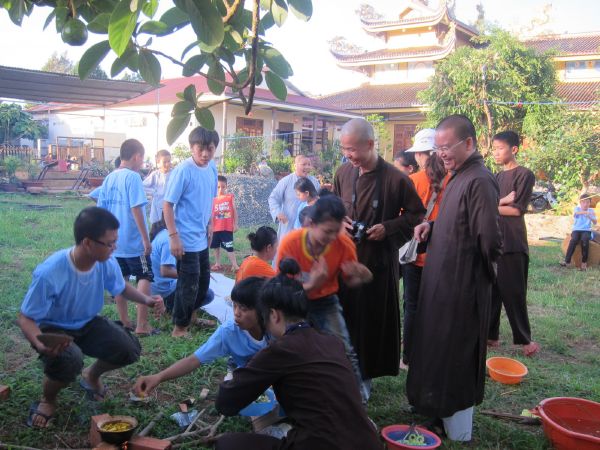 Đắk Lắk: Hào hứng, sôi nổi, bất ngờ, thú vị - khóa tu Thiện Tài Đồng Tử ngày thứ 2