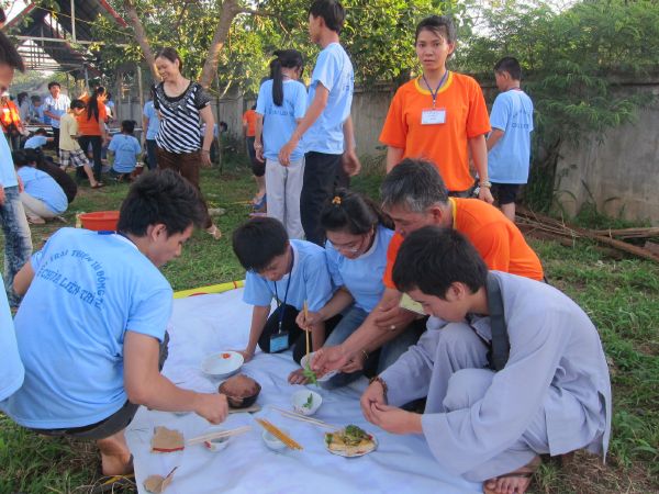 Đắk Lắk: Hào hứng, sôi nổi, bất ngờ, thú vị - khóa tu Thiện Tài Đồng Tử ngày thứ 2