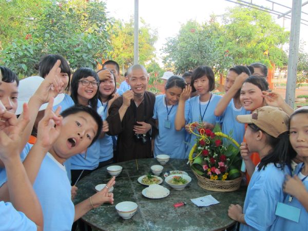 Đắk Lắk: Hào hứng, sôi nổi, bất ngờ, thú vị - khóa tu Thiện Tài Đồng Tử ngày thứ 2