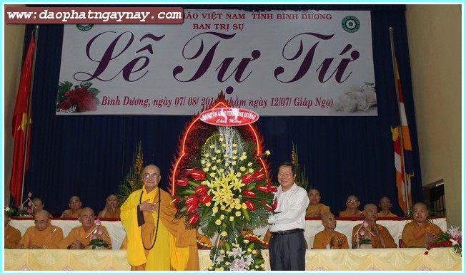 Bình Dương:   Lễ Tự Tứ - Giải Chế